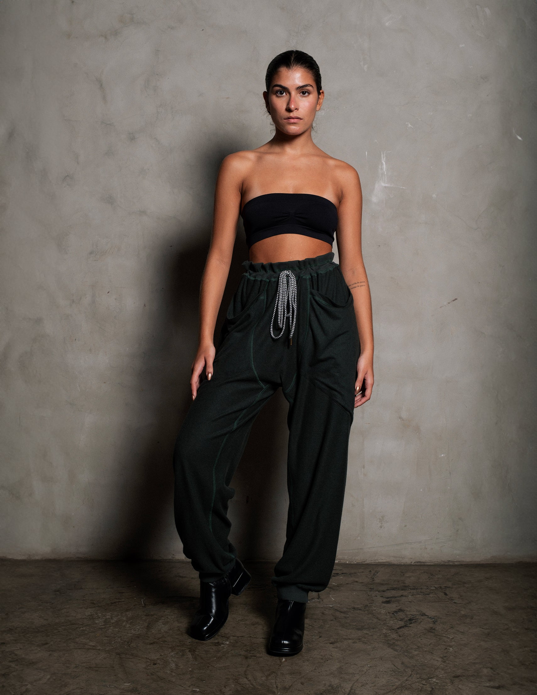 CALÇA HANAZAKI VERDE