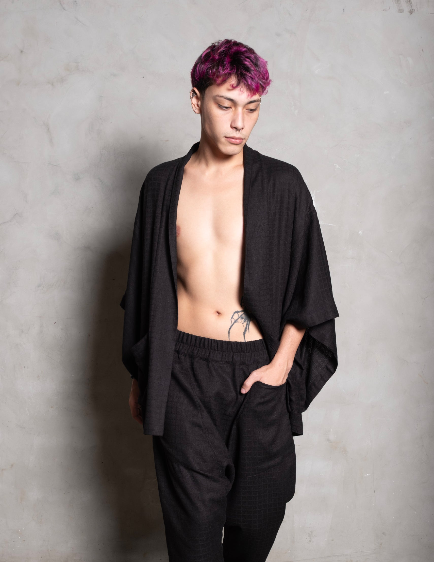 KIMONO ORIGINAL PRETO MAQUINETADO