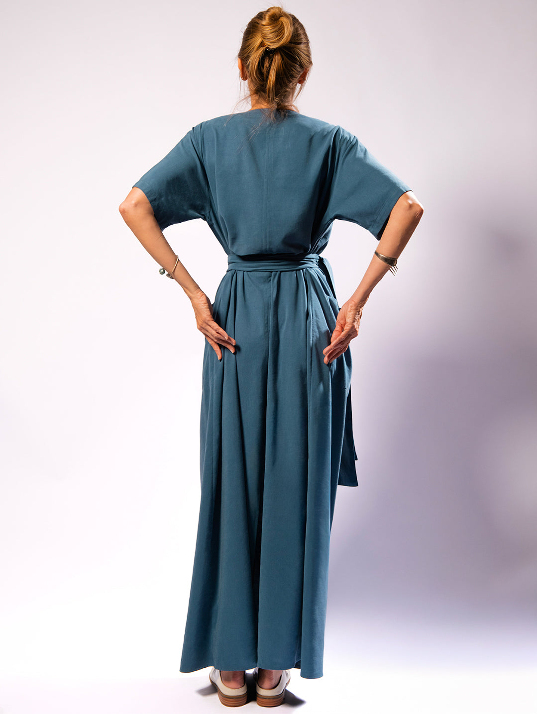 VESTIDO OLIVEIRA AZUL AÇO