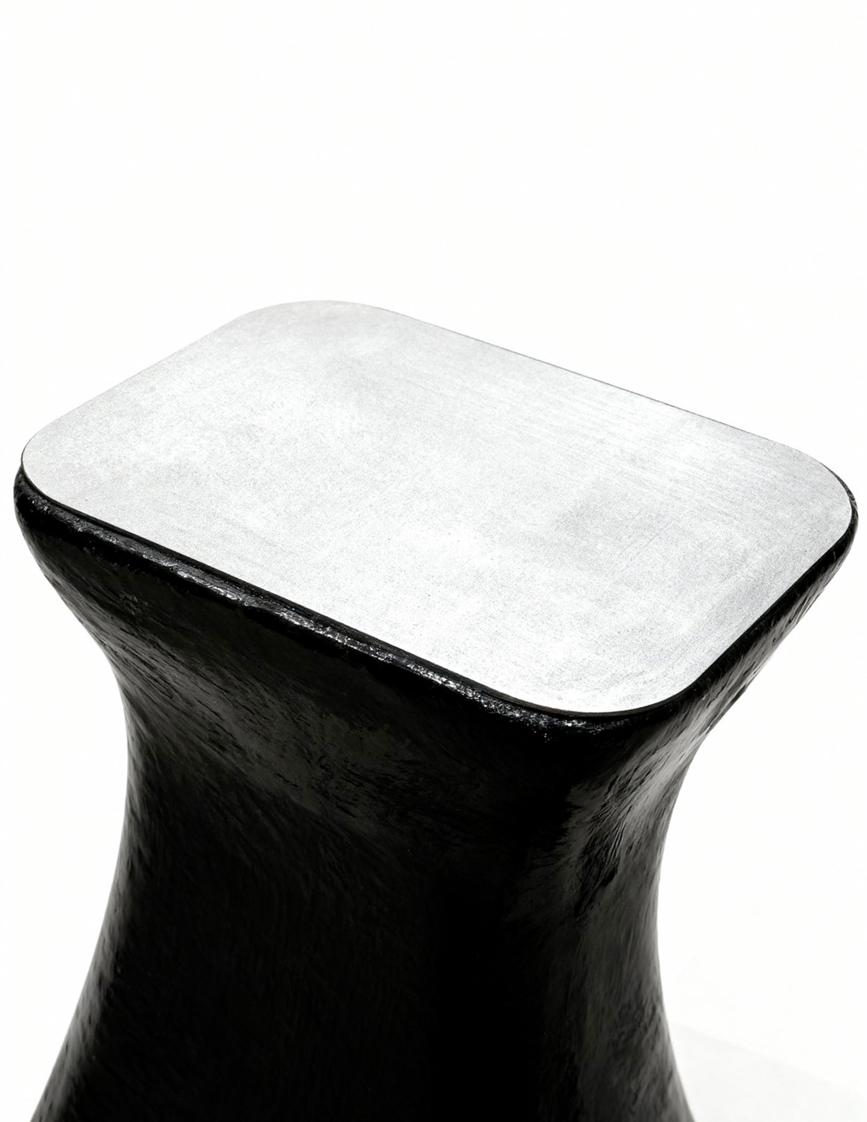 MESA TUÁ
